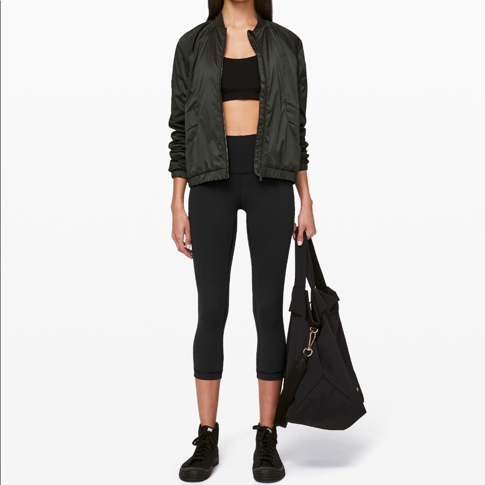 Lululemon wunder under crops - Picture 3 of 6